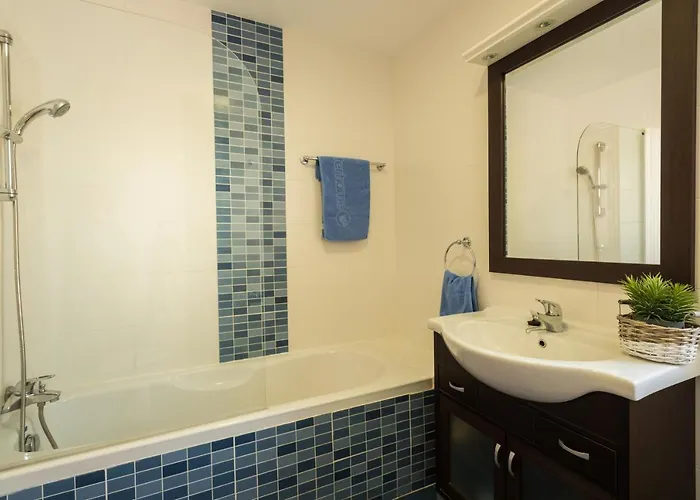 Erisa Ii Torremolinos